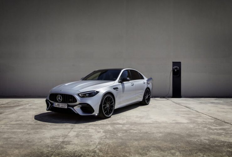 2023 Mercedes AMG C63 S: The New 680 hp C-Class Hybrid beast