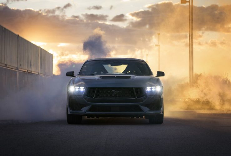 Ford Mustang 2024: a hybrid or a combustion car?