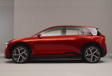 Elon Musk confirms "a car half the price of the Tesla Model 3"