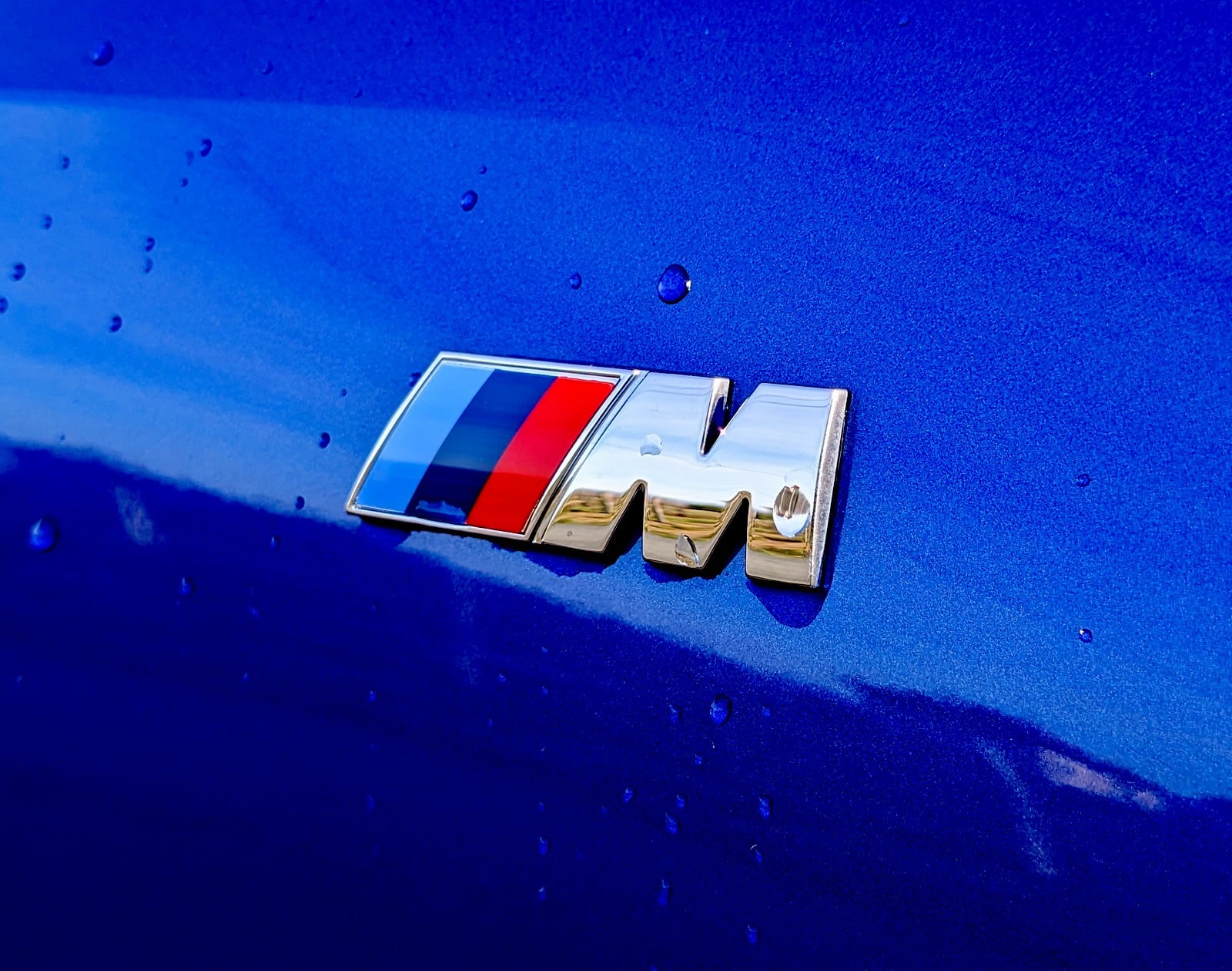 BMW vs. Hyundai: Electric Sports Cars Comparison