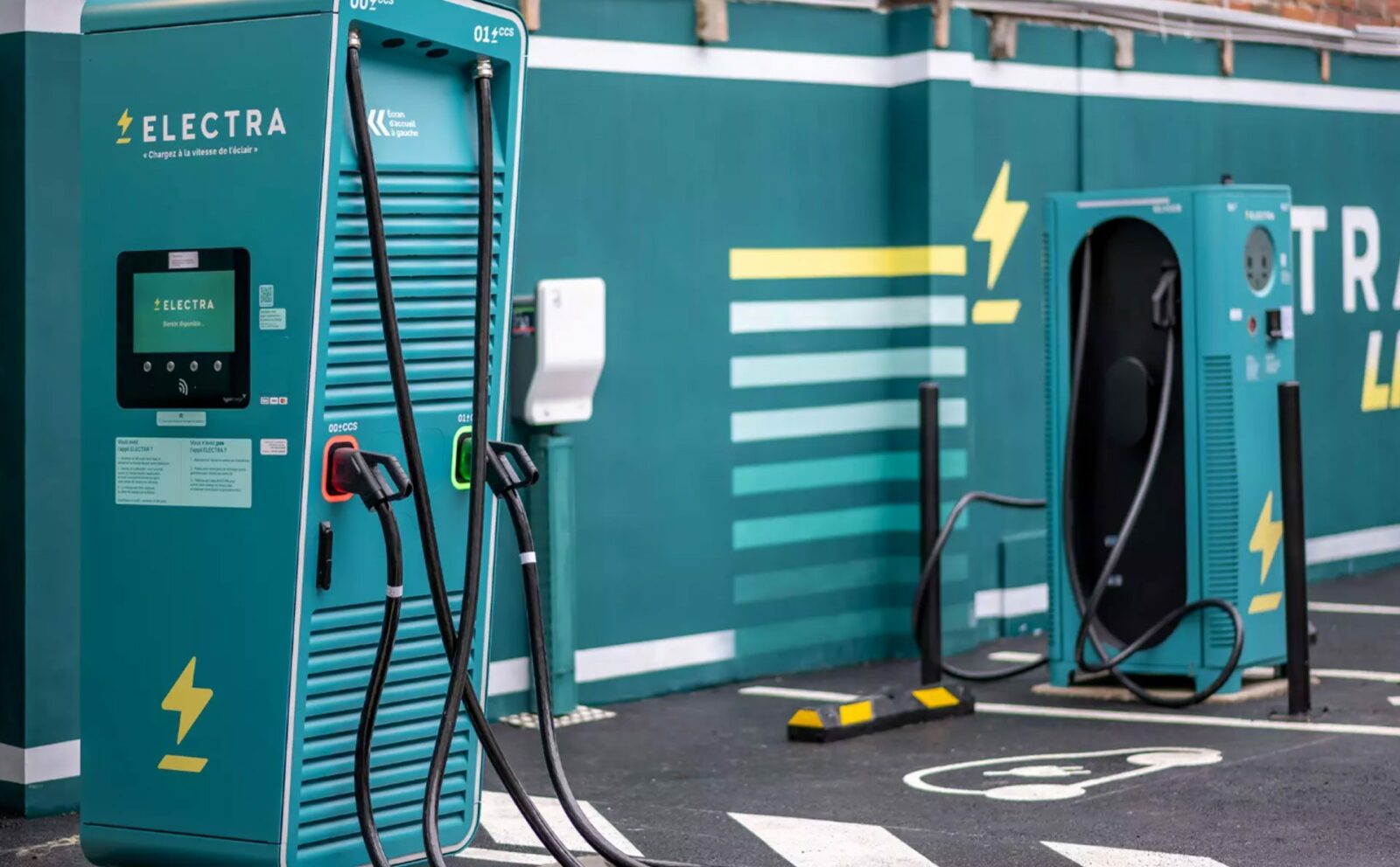Electric car vacations: here are the most reliable charging networks
