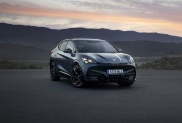 The VZ version, equipped with all-wheel drive and with a power of 340 hp, is priced at €64,930.