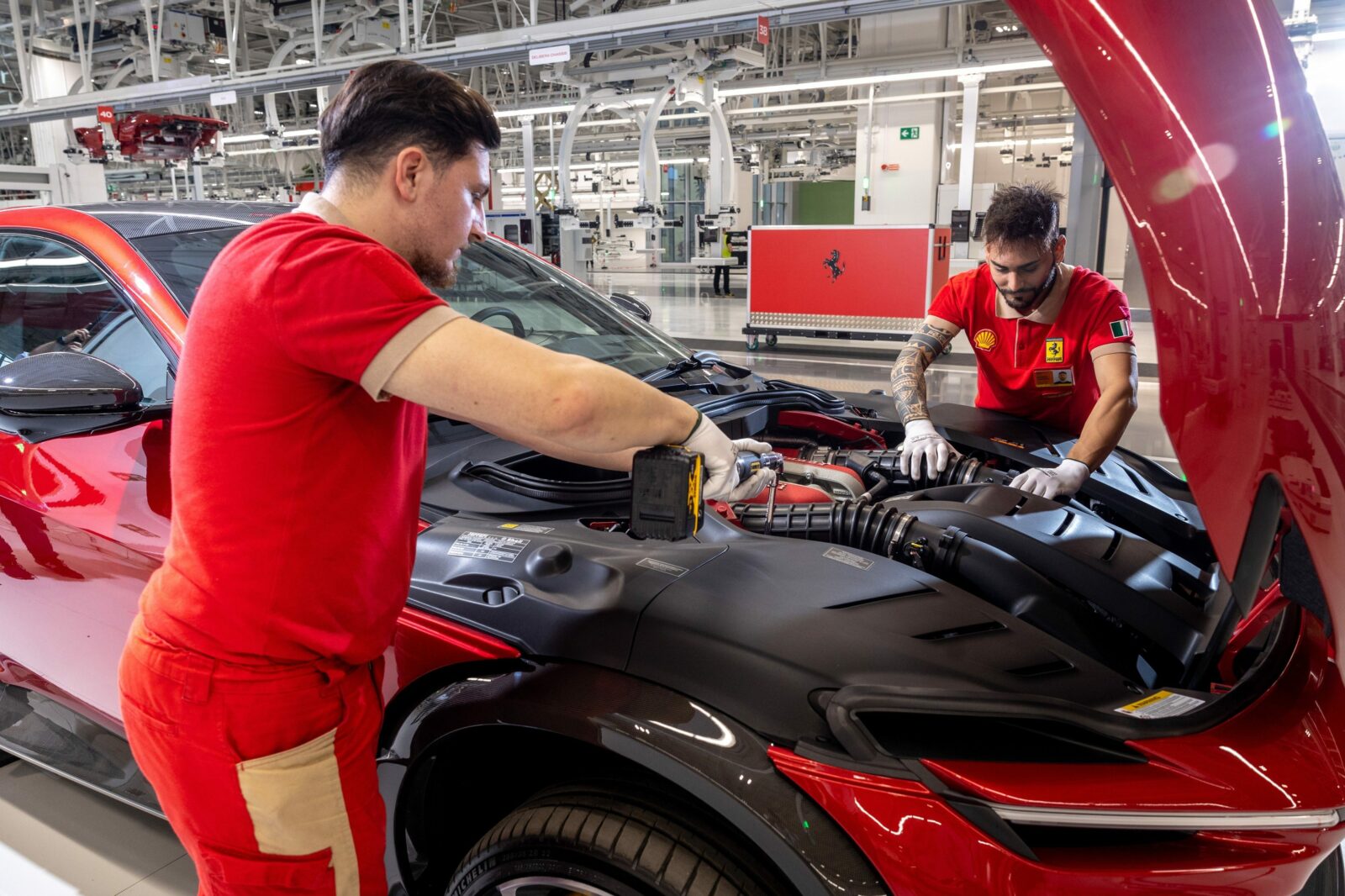 Thanks to electric technology, Ferrari will increase its production.
