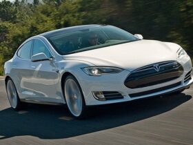 The depreciation of used Tesla models: beware, risky territory!
