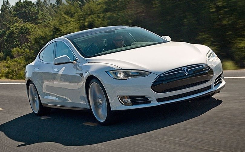 The depreciation of used Tesla models: beware, risky territory!
