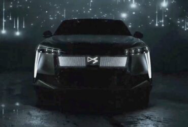 The future DS 100% electric car would have an unique luminous signature